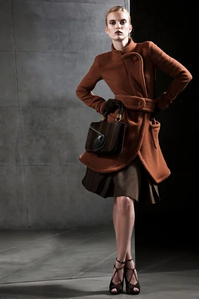Look 13
